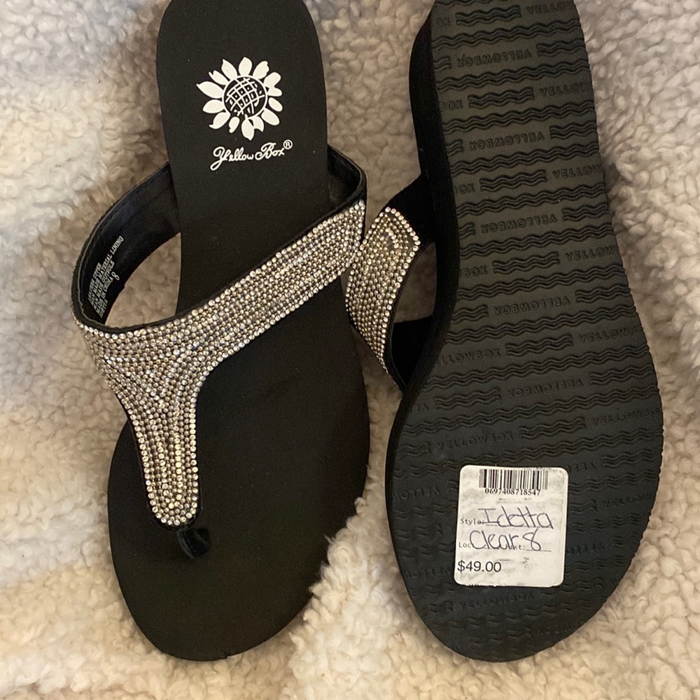 Never worn, size 8